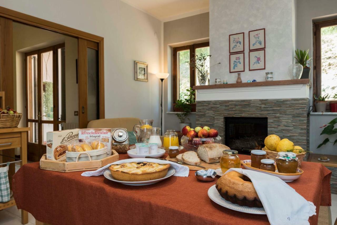 B&B Albachiara Casa Di Campagna Ogliastro Cilento Εξωτερικό φωτογραφία